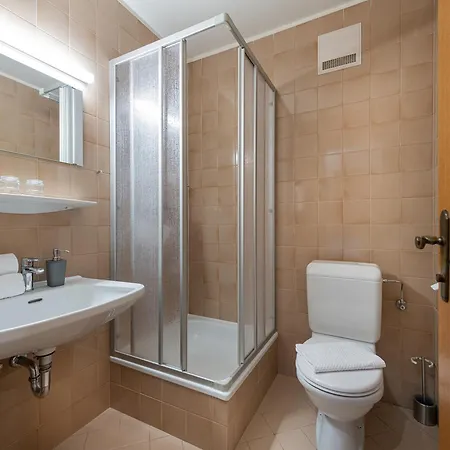 Rader Szálloda 3*
